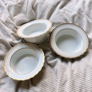 Porcelain + gold soufflé dishes